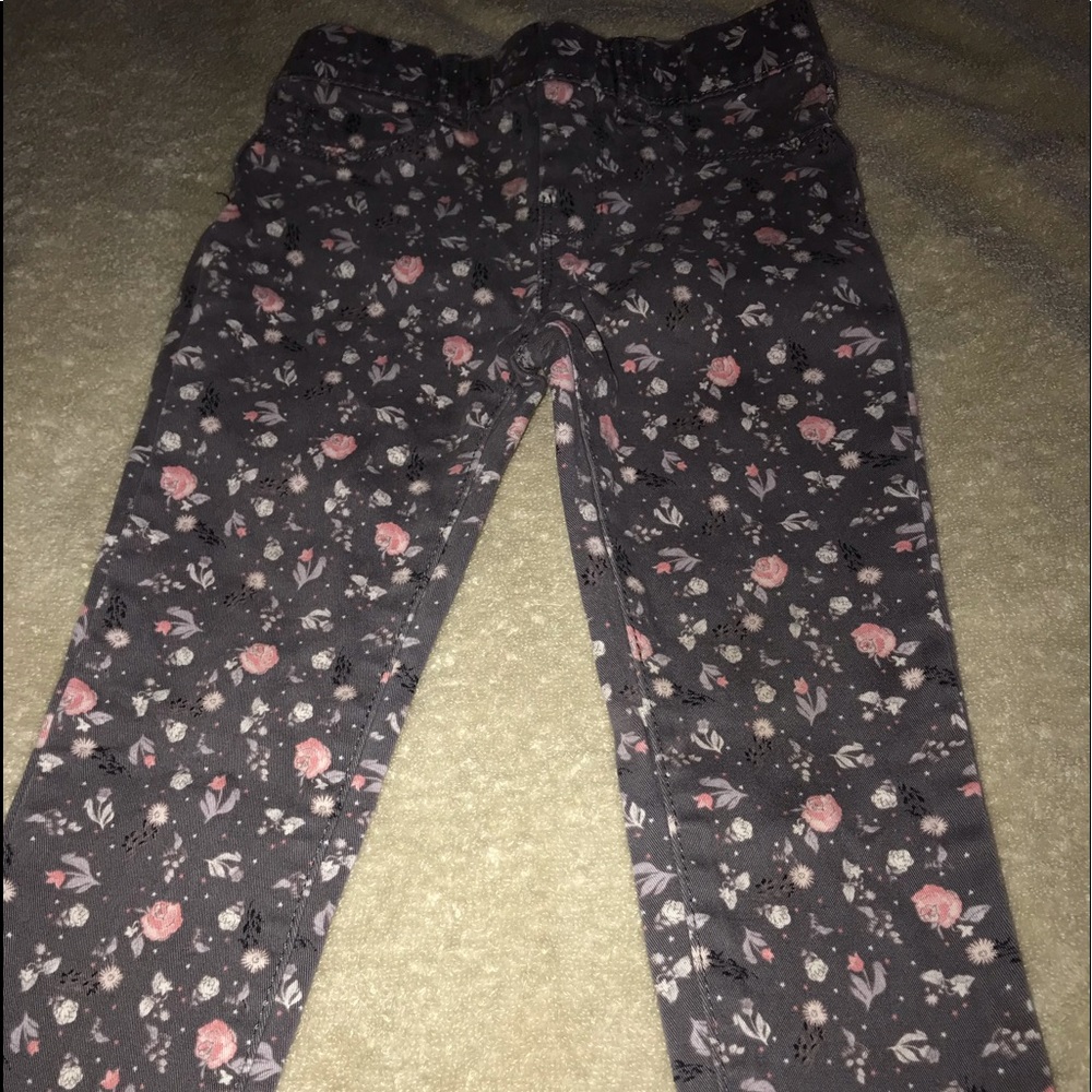 Cute flower jeans